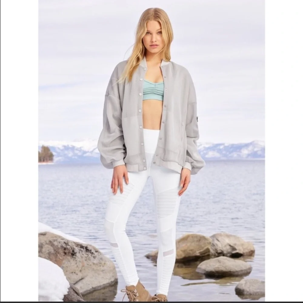 ALO Yoga Field Jacket Bestseller